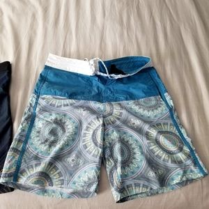 Men's boardshorts
